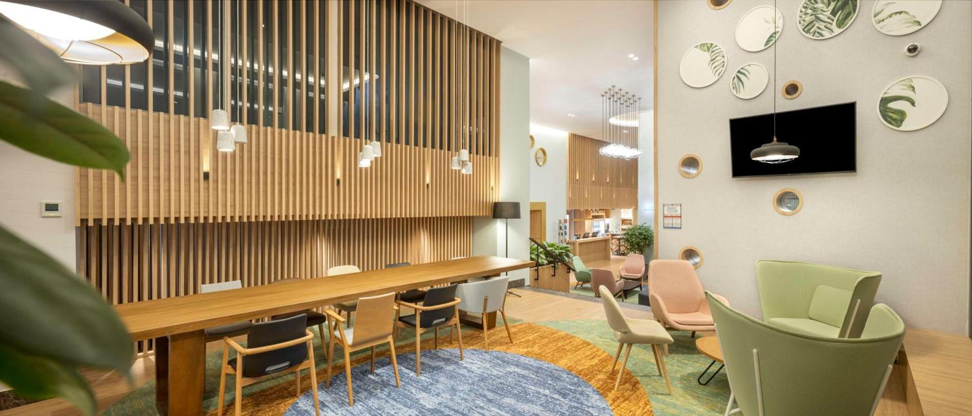 Hilton Garden Inn Tbilisi Riverview מראה חיצוני תמונה